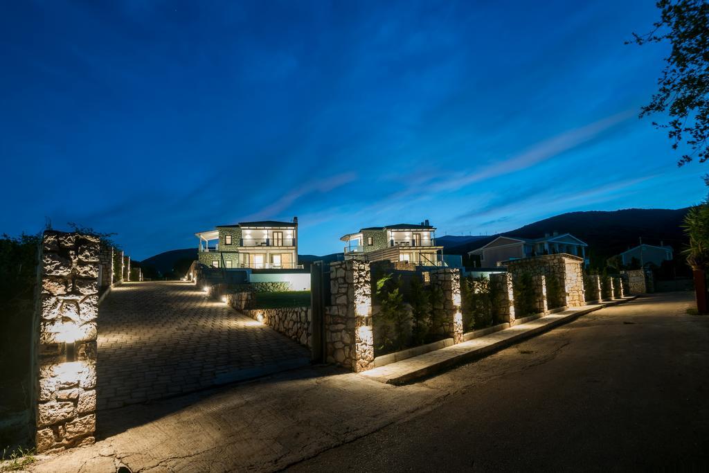 White Villas Karavomylos Exterior photo